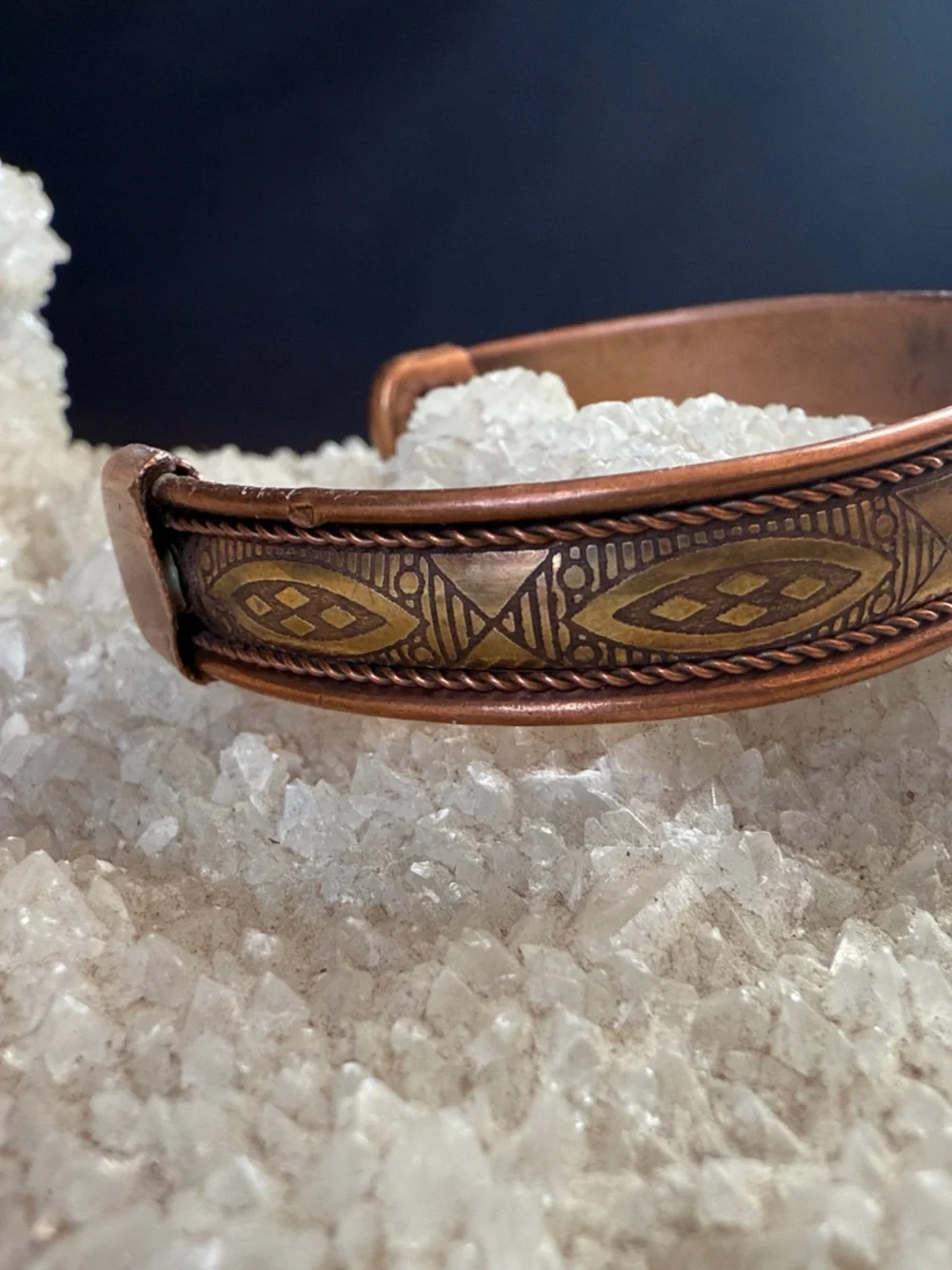 Vintage pure copper healing bracelet with Native American design.